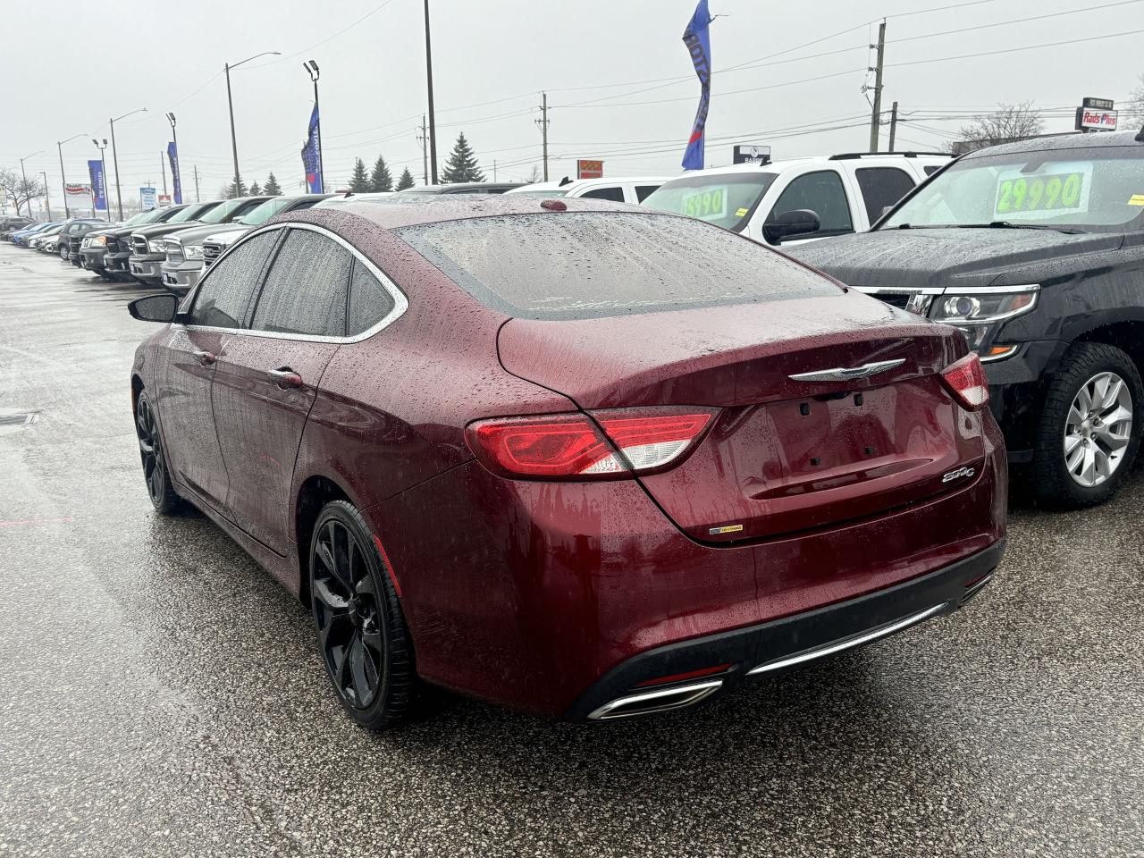 2016 Chrysler 200 C ~Nav ~Camera ~Leather ~Bluetooth ~Panoramic Roof Photo2