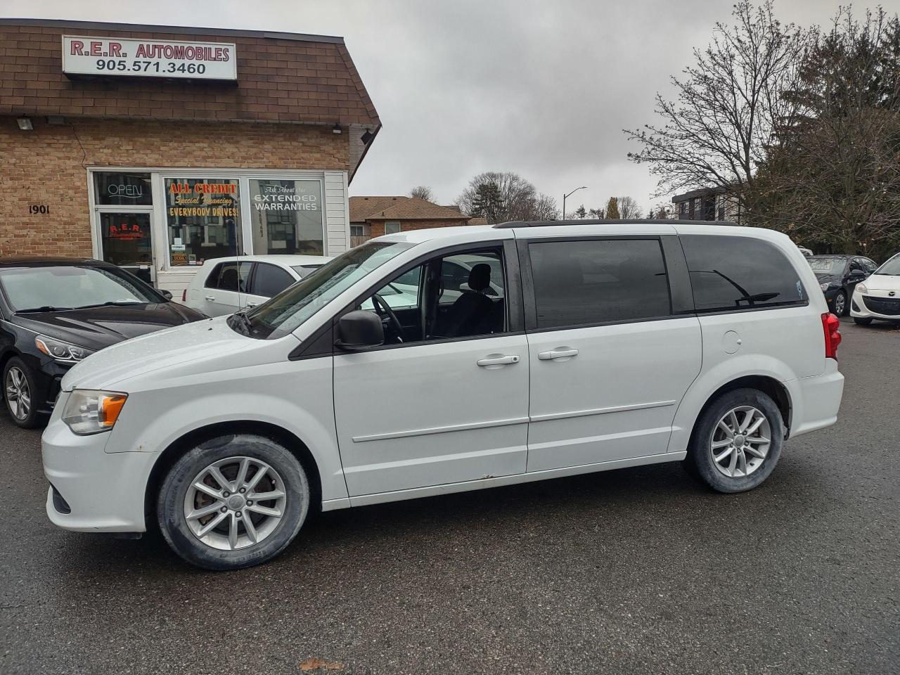 Used 2014 Dodge Grand Caravan 4dr Wgn SXT for sale in Oshawa, ON