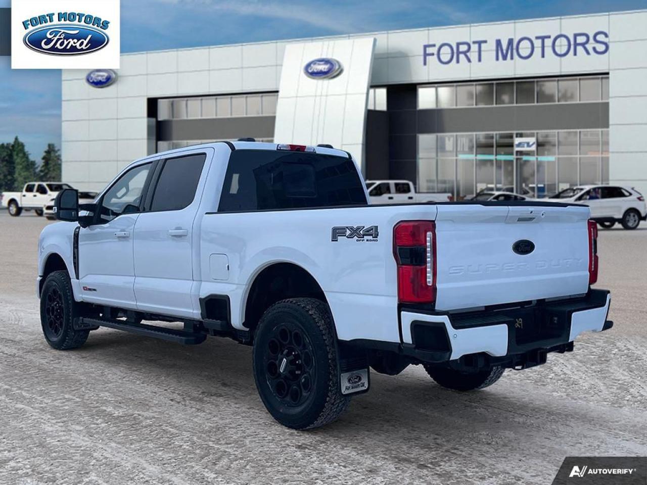 2024 Ford SUPERDUTY F-350® XLT Photo