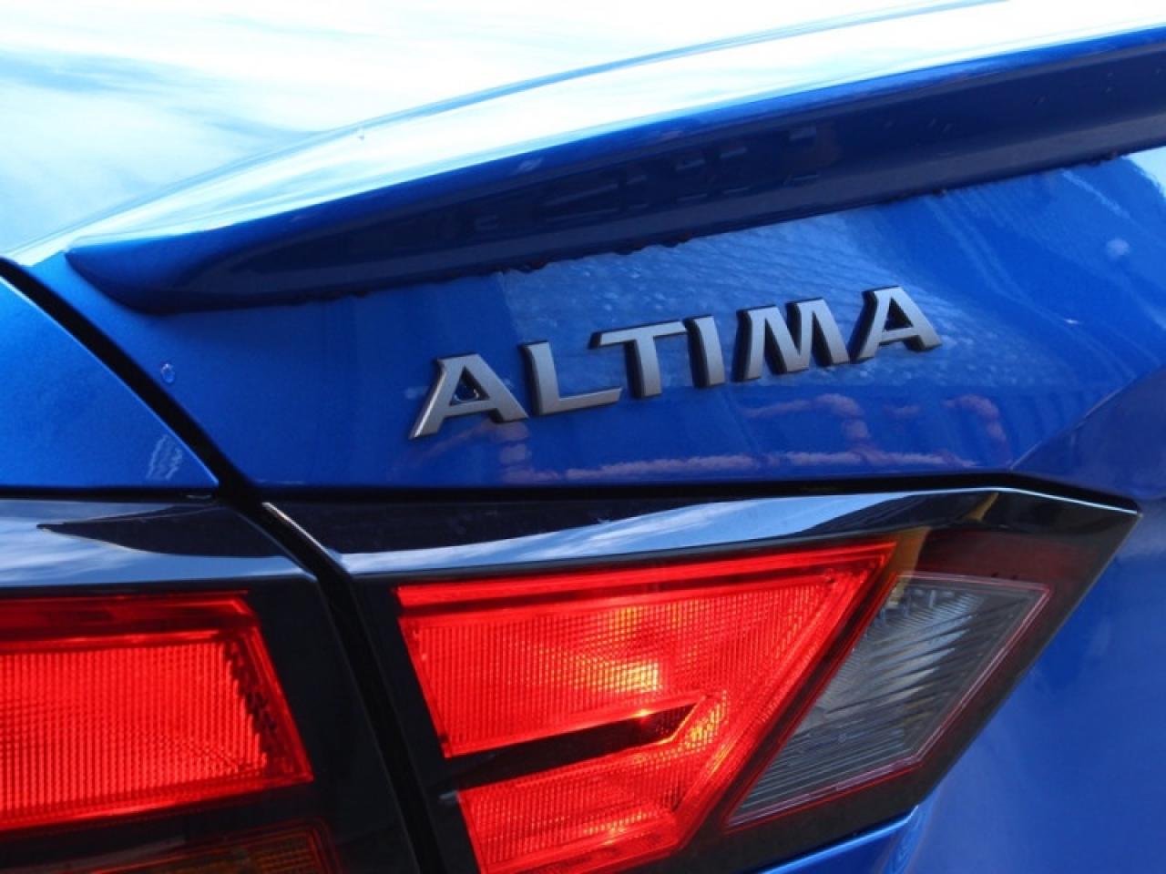 2025 Nissan Altima SR  - Sunroof -  Navigation Photo