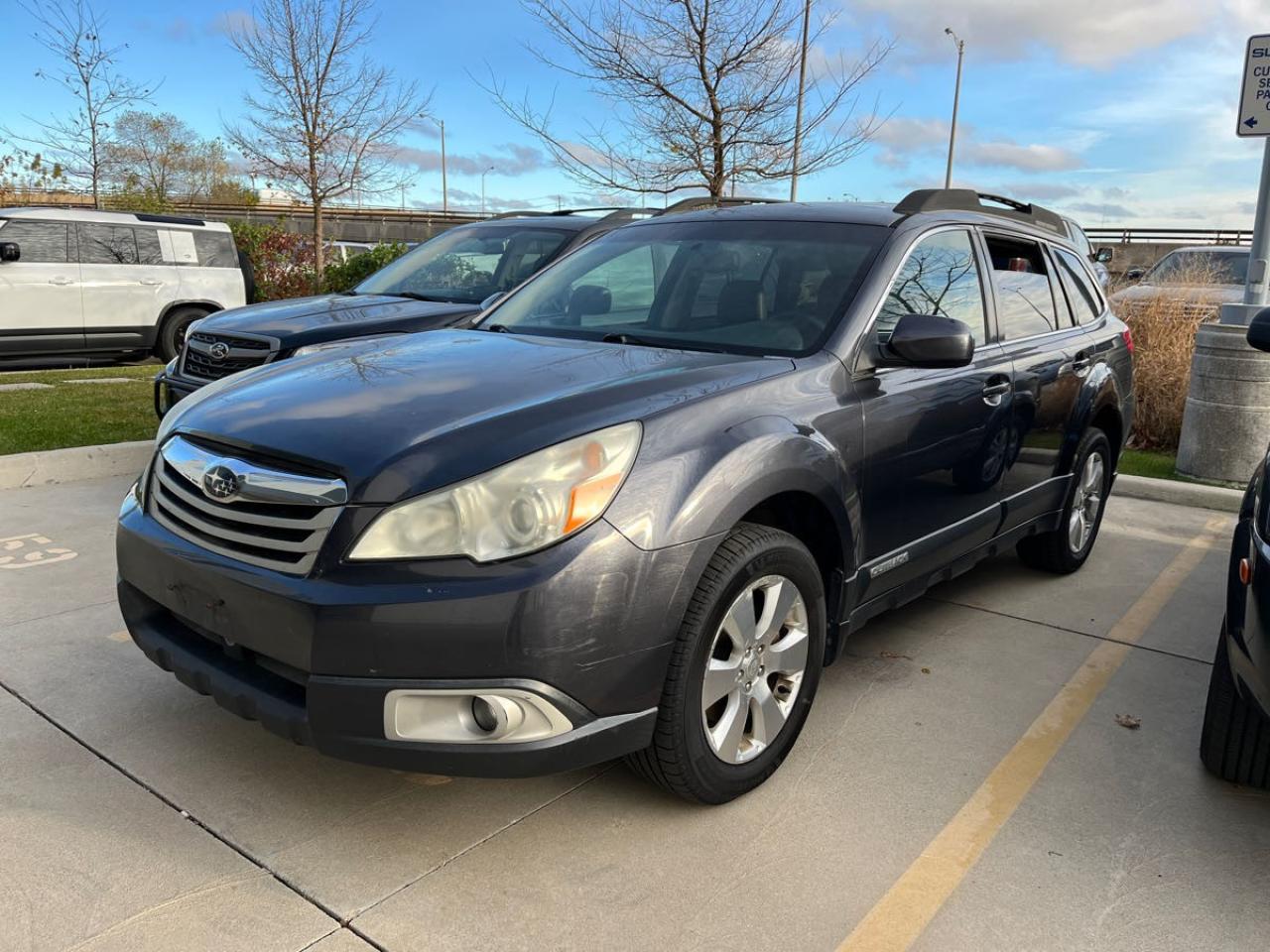 Used 2011 Subaru Outback 3.6 R Limited Package Leather | Sunroof | Harman Kardon | Heated Seats for sale in Waterloo, ON