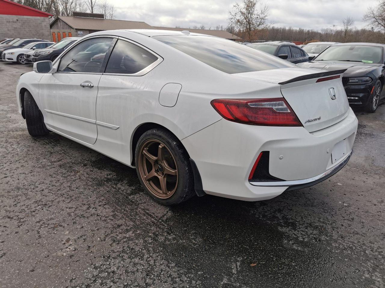 2016 Honda Accord EX COUPE - Photo #3