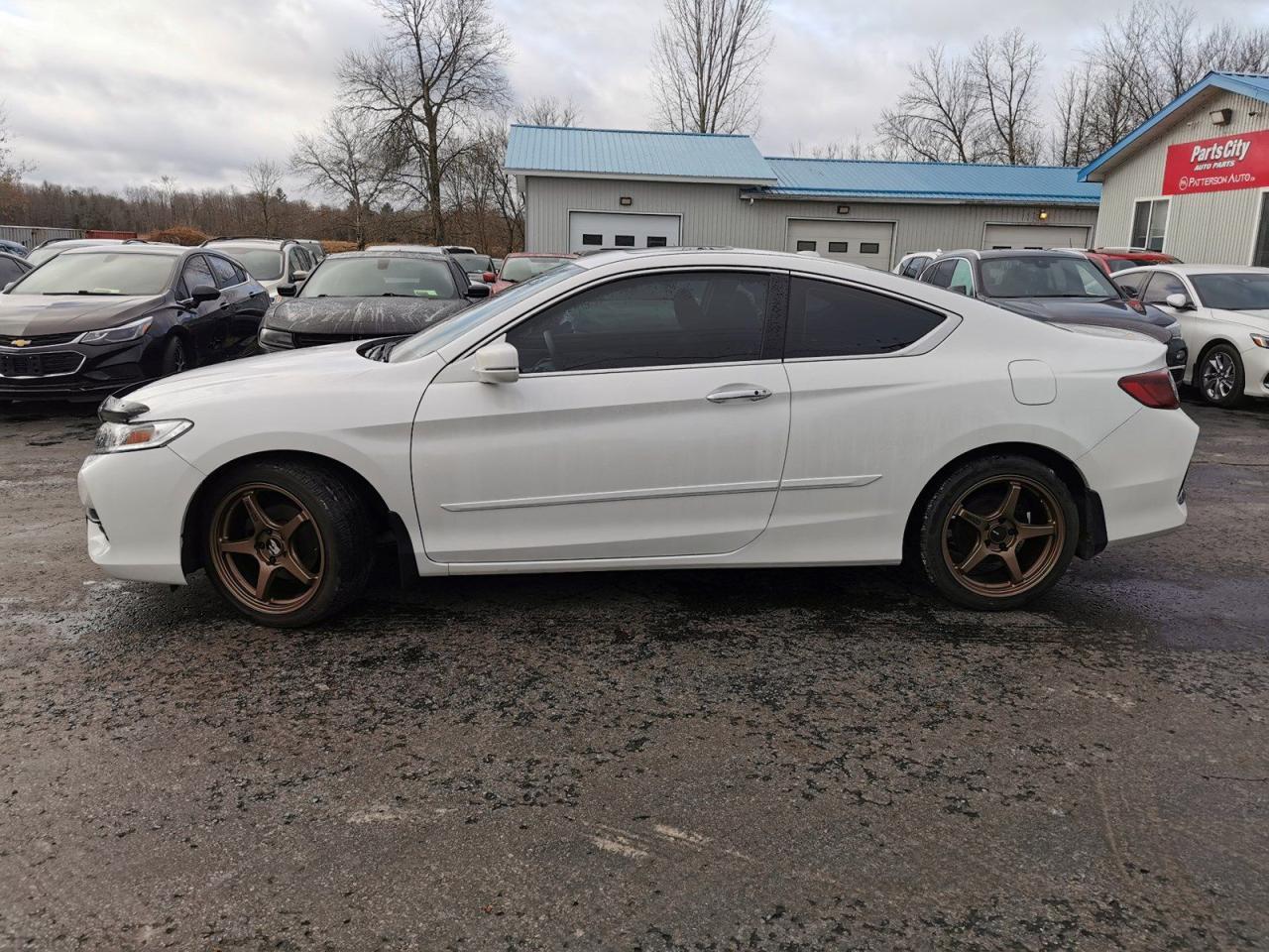 2016 Honda Accord EX COUPE - Photo #2