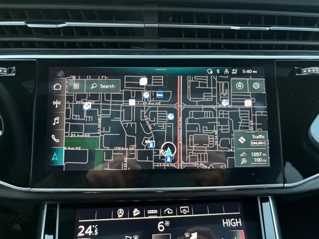 Used 2023 Audi Q7 Komfort 7 PASSENGER NAVIGATION BACKUP CAMERA PANORRAMIC SUNROOF for sale in Calgary, AB