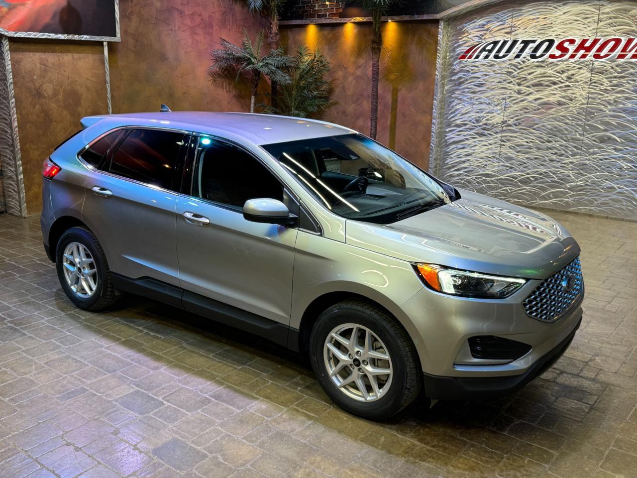 Used 2023 Ford Edge SEL AWD - Remote Start, Heated Seats and Wheel!! for sale in Winnipeg, MB