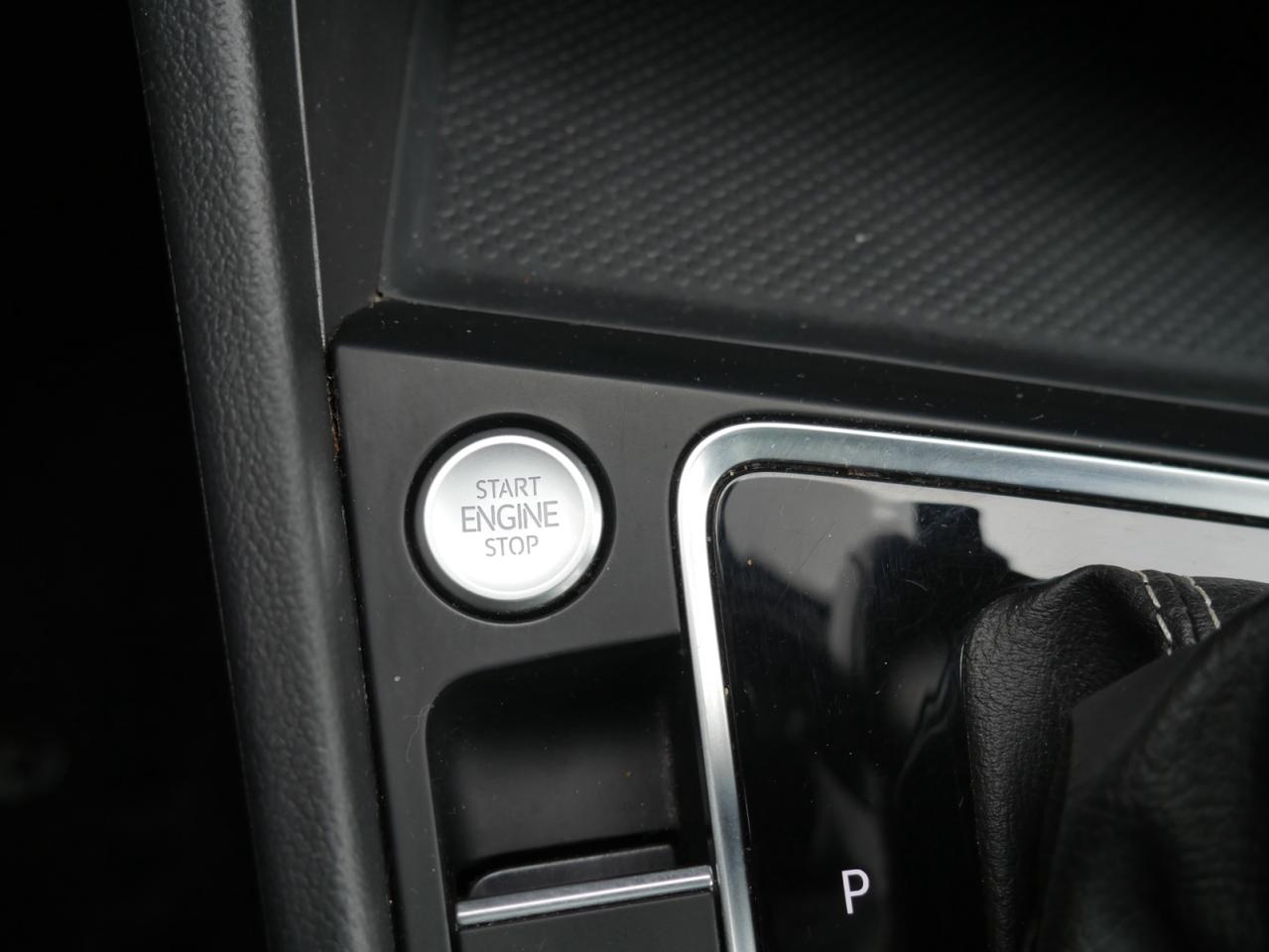 2021 Volkswagen Jetta SEL - Photo #14
