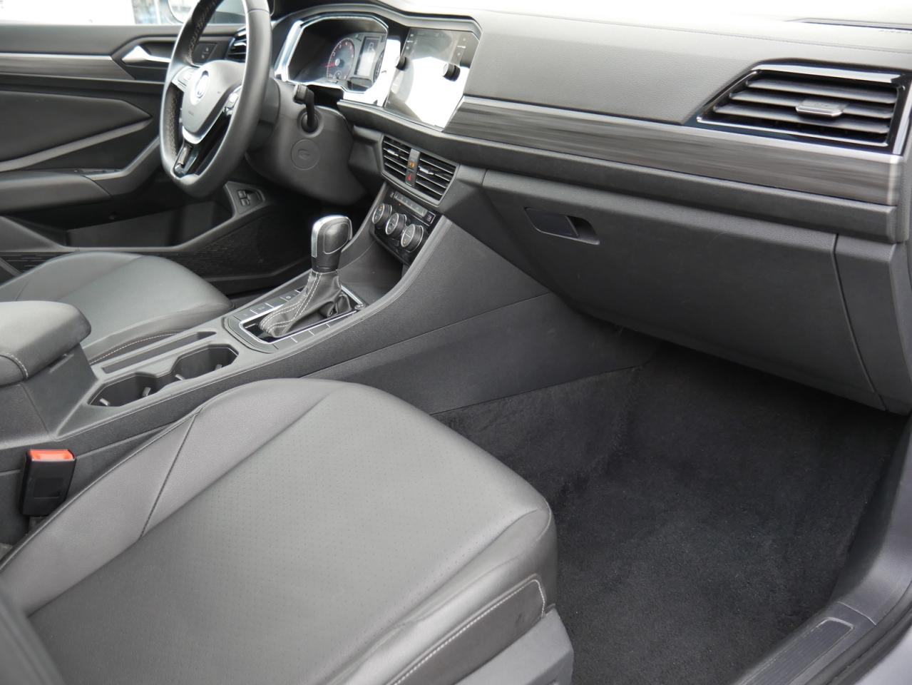 2021 Volkswagen Jetta SEL - Photo #26