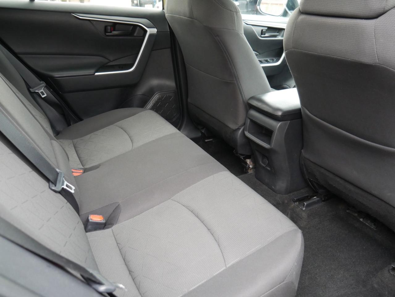2021 Toyota RAV4 LE - Photo #25