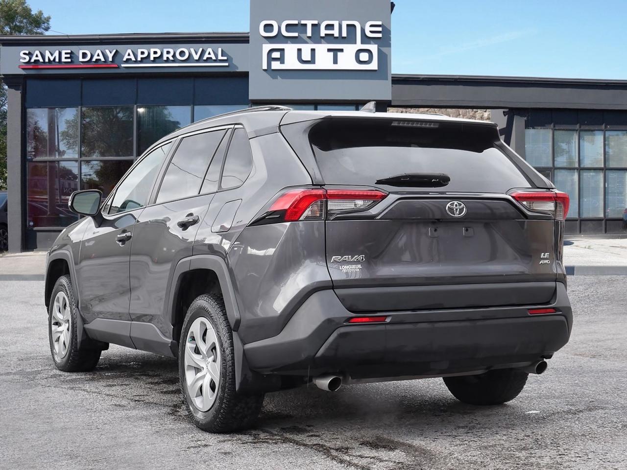 2021 Toyota RAV4 LE - Photo #4
