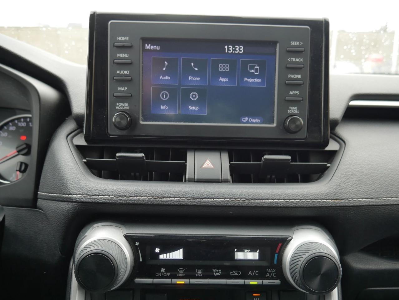 2021 Toyota RAV4 LE - Photo #11