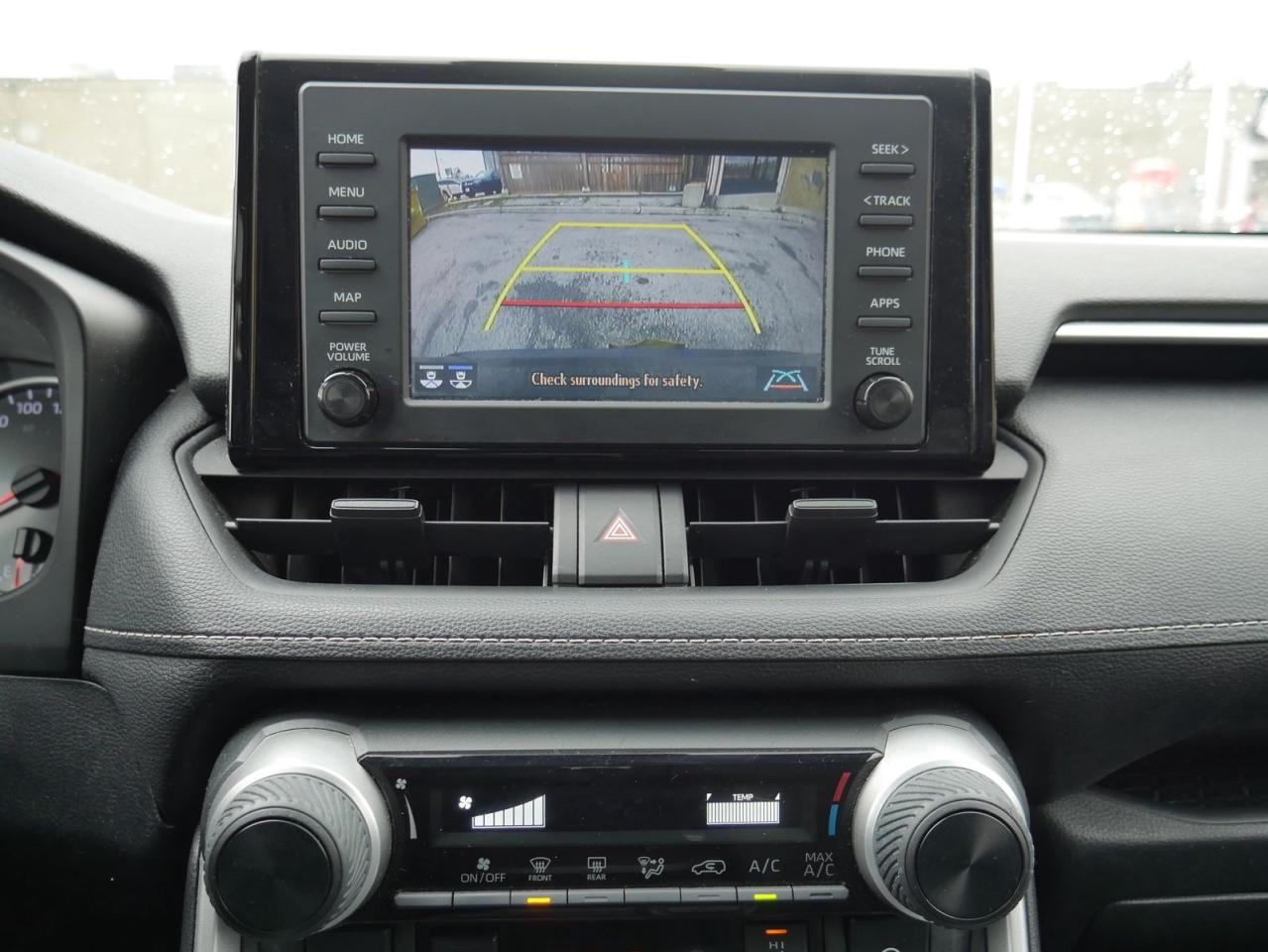 2021 Toyota RAV4 LE - Photo #14