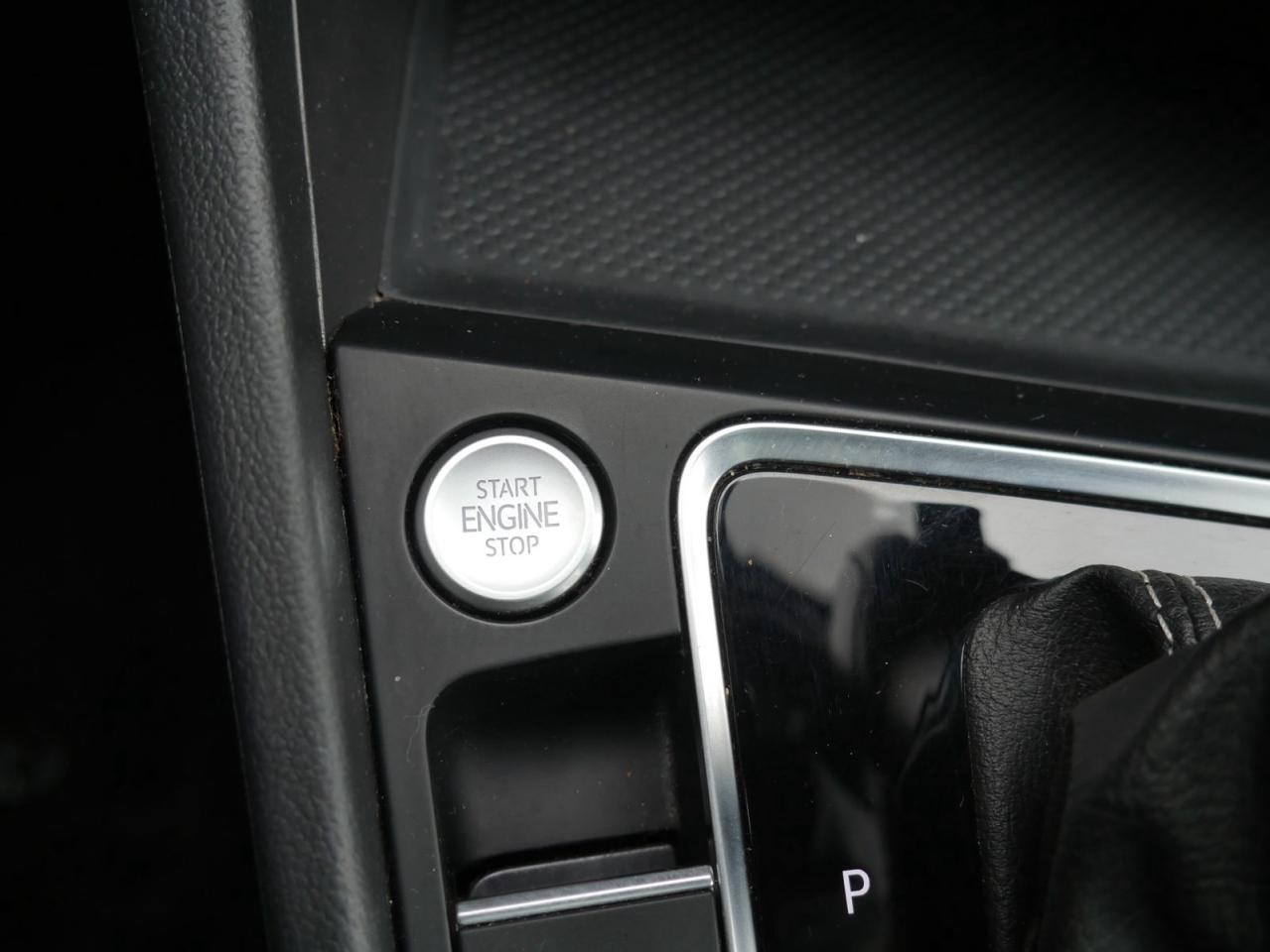 2021 Volkswagen Jetta SEL - Photo #14