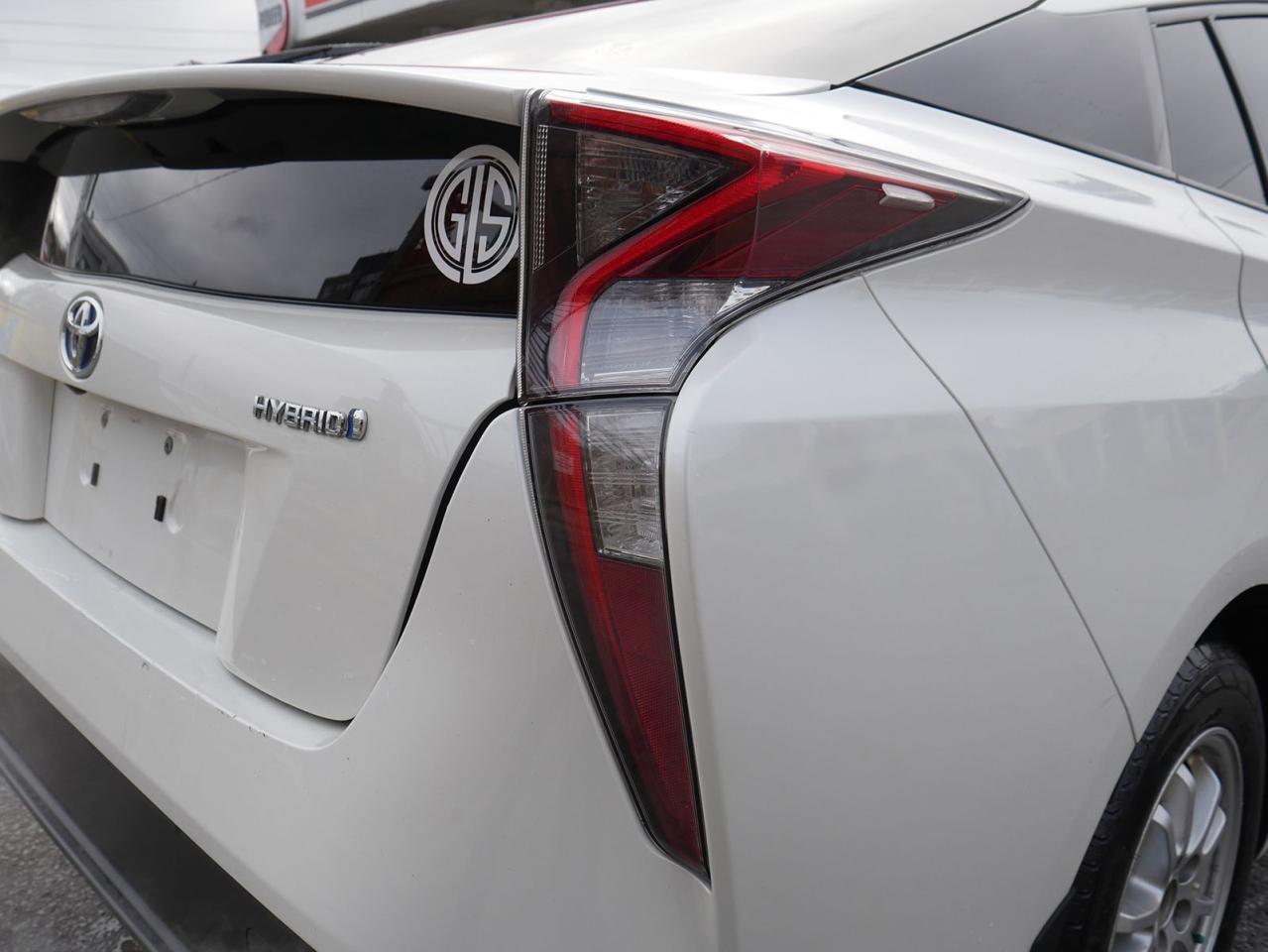 2018 Toyota Prius TECHNOLOGY AUTO - Photo #7