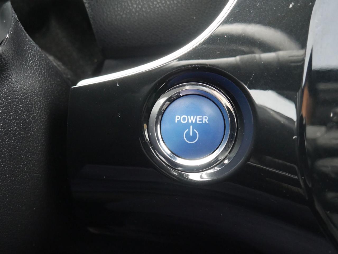 2018 Toyota Prius TECHNOLOGY AUTO - Photo #8