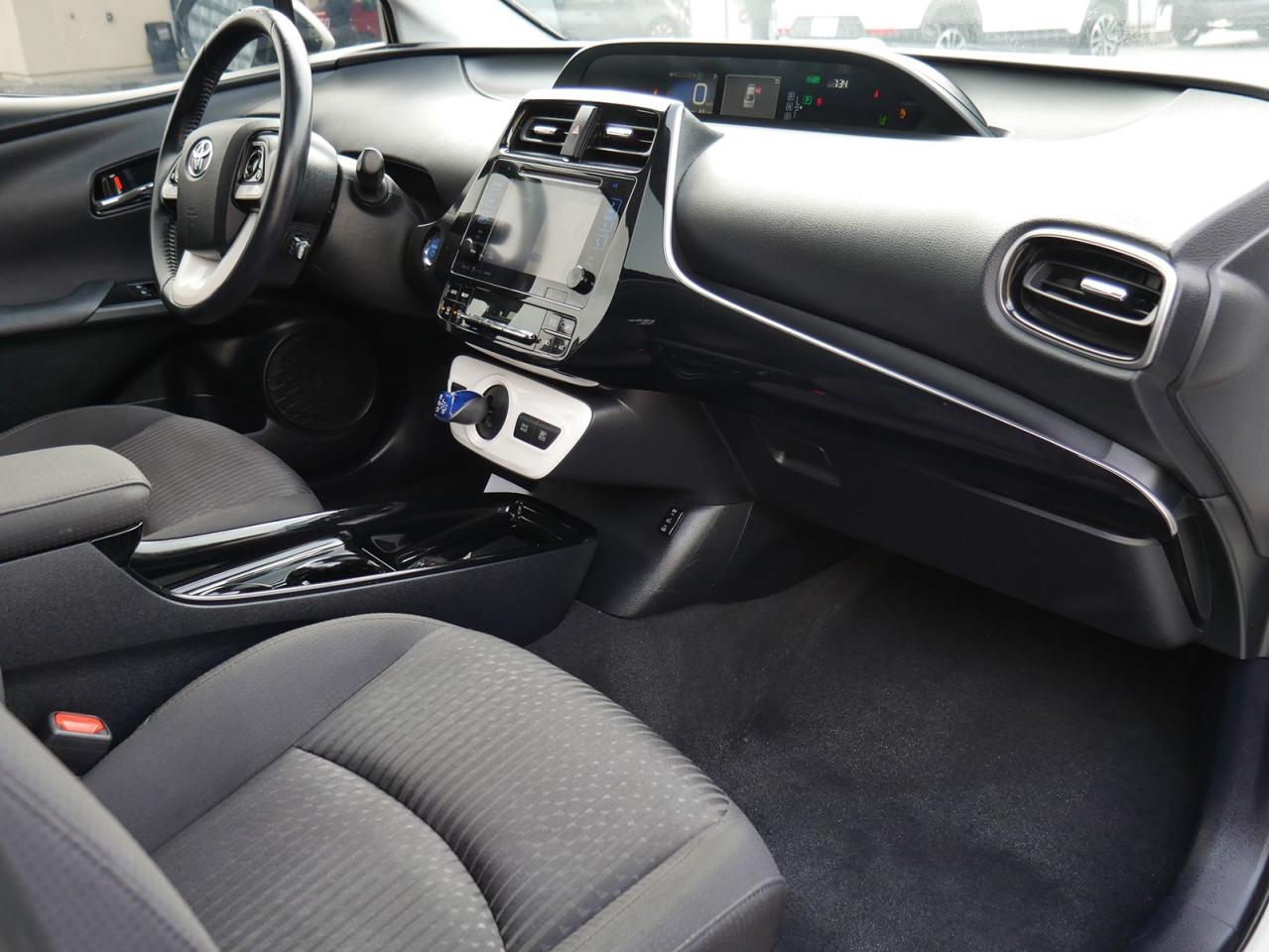 2018 Toyota Prius TECHNOLOGY AUTO - Photo #28
