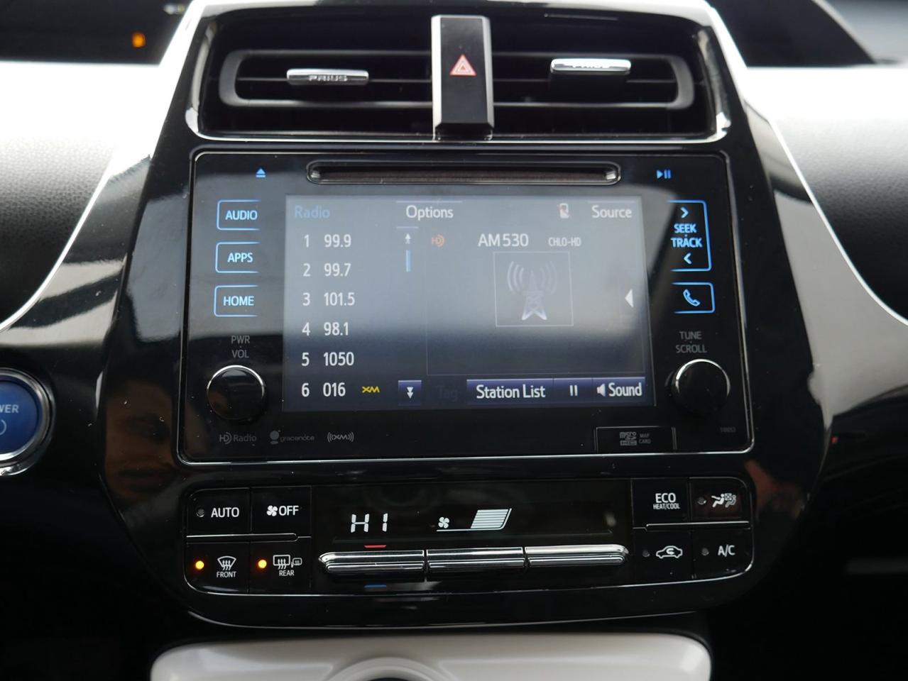 2018 Toyota Prius TECHNOLOGY AUTO - Photo #12