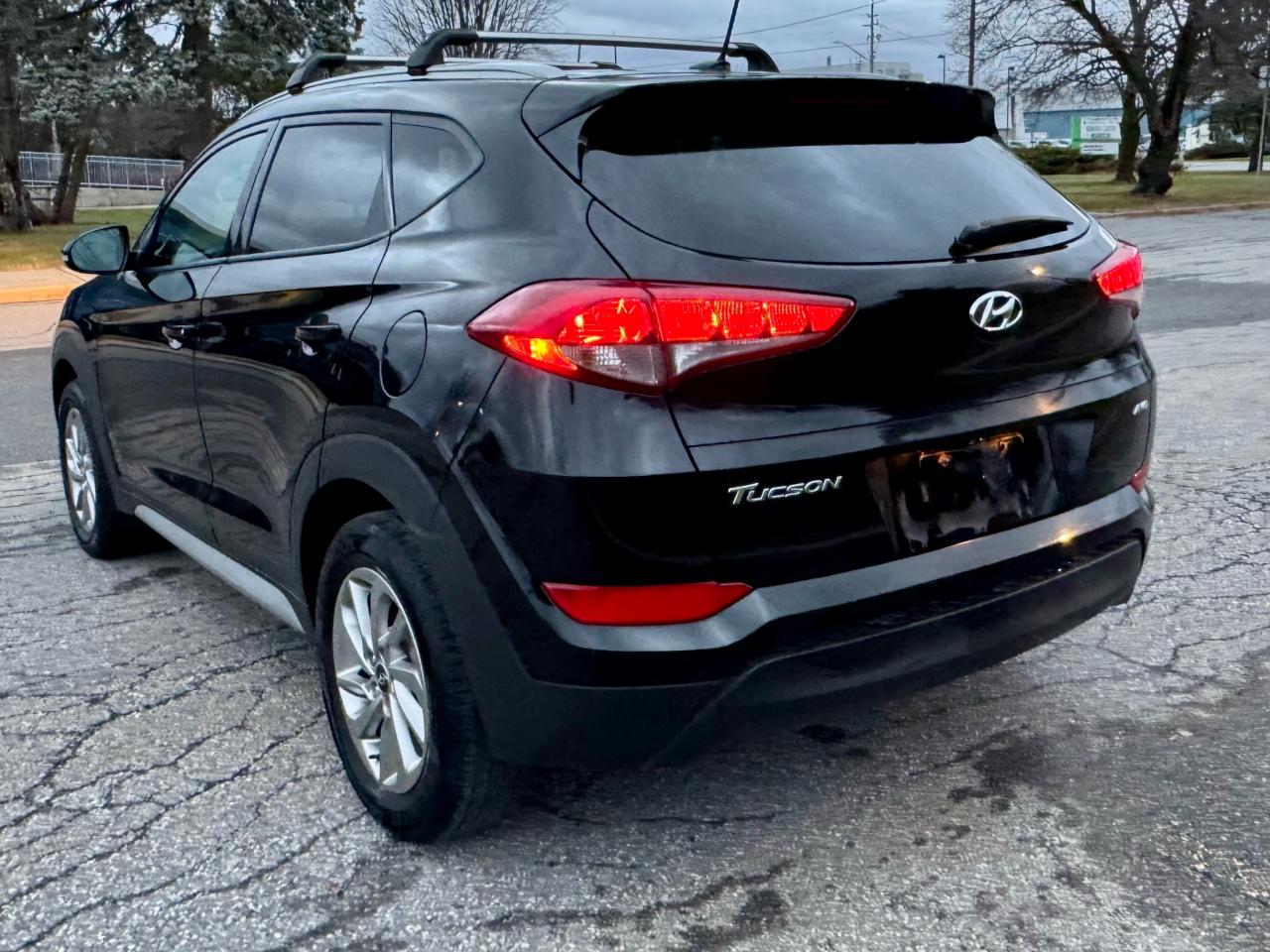 2017 Hyundai Tucson 2.0L -AWD - Photo #16