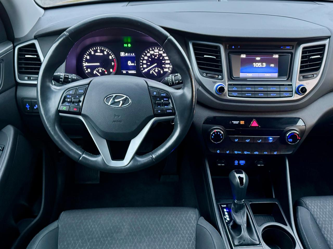 2017 Hyundai Tucson 2.0L -AWD - Photo #11