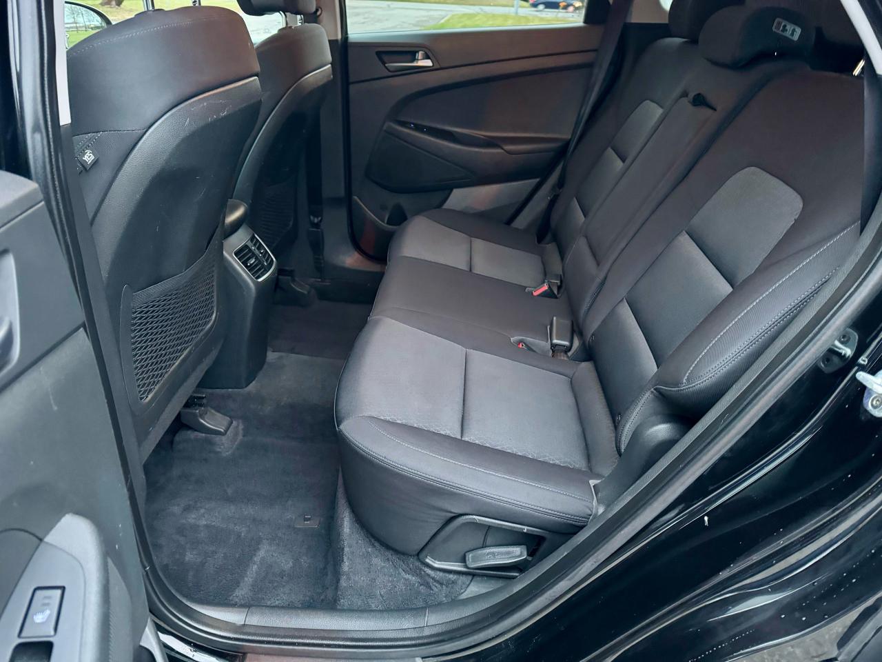 2017 Hyundai Tucson 2.0L -AWD - Photo #9