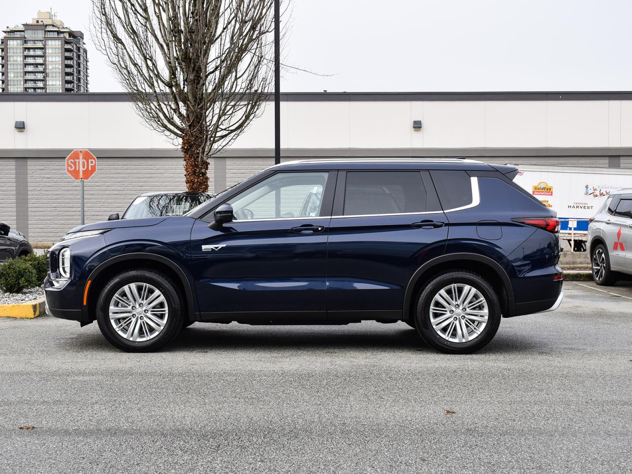 New 2025 Mitsubishi Outlander Phev SE - Heated Seats, Sunroof, Power Liftgate for sale in Coquitlam, BC