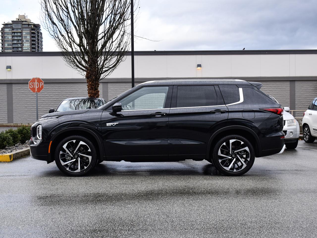 New 2025 Mitsubishi Outlander Phev GT Premium - Annual Demo Clearout, Huge Savings! for sale in Coquitlam, BC