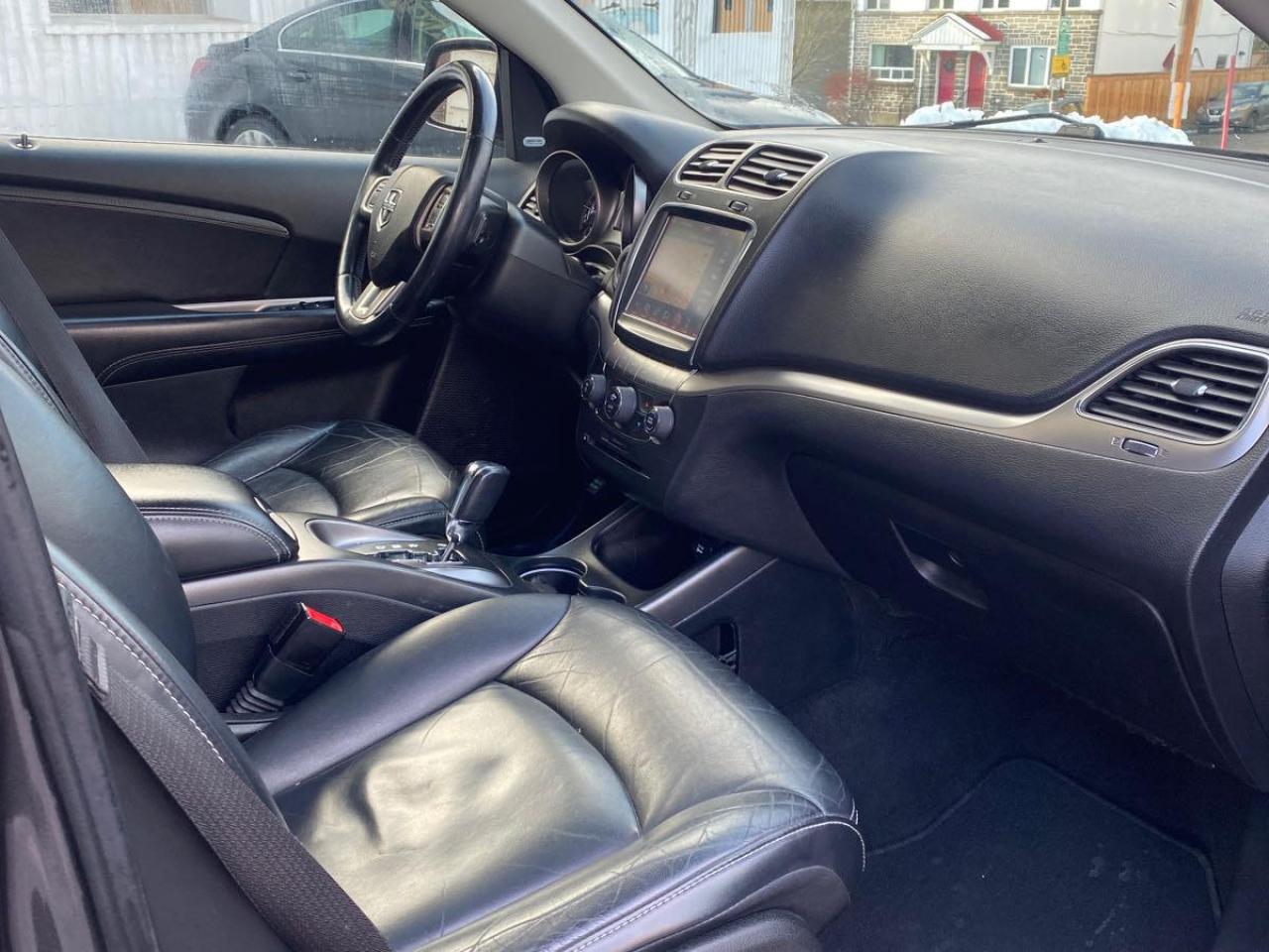2018 Dodge Journey Crossroads AWD 7pass Photo12