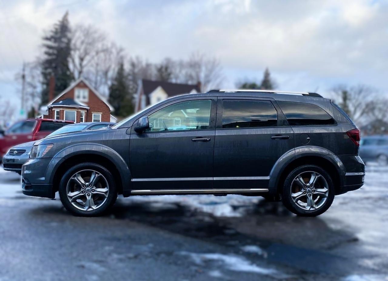 2018 Dodge Journey Crossroads AWD 7pass Photo3