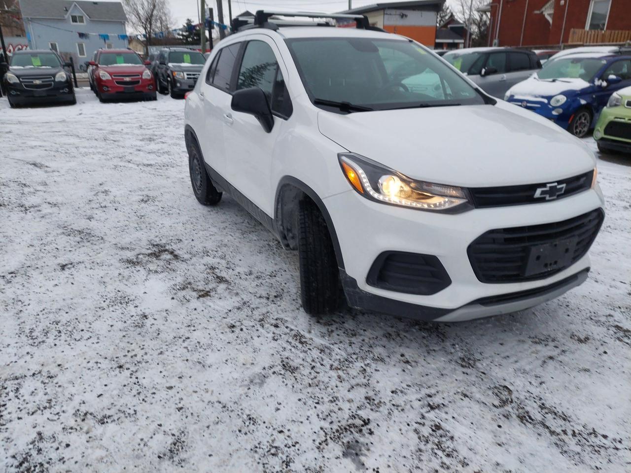 2018 Chevrolet Trax AWD 4dr LT - Photo #2