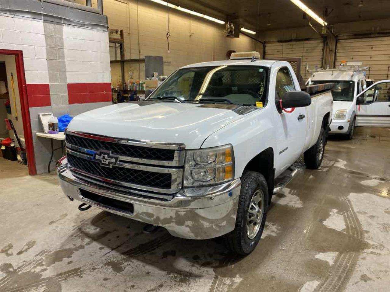 Used 2011 CHEVRO SILVERADO K2500 HE for sale in Innisfil, ON