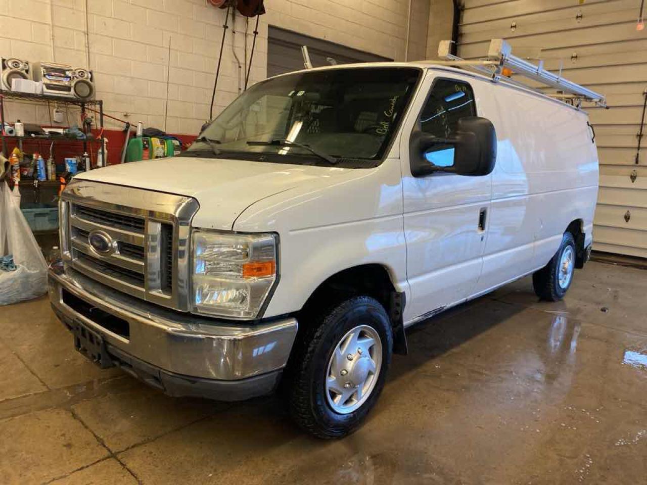 Used 2010 Ford Econoline E150 VAN for sale in Innisfil, ON