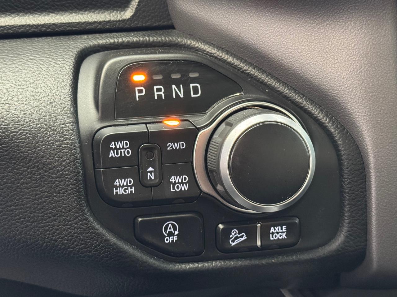 2021 RAM 1500 BIGHORN 4x4 CREW+Rust Proofed+CLEAN CARFAX - Photo #40