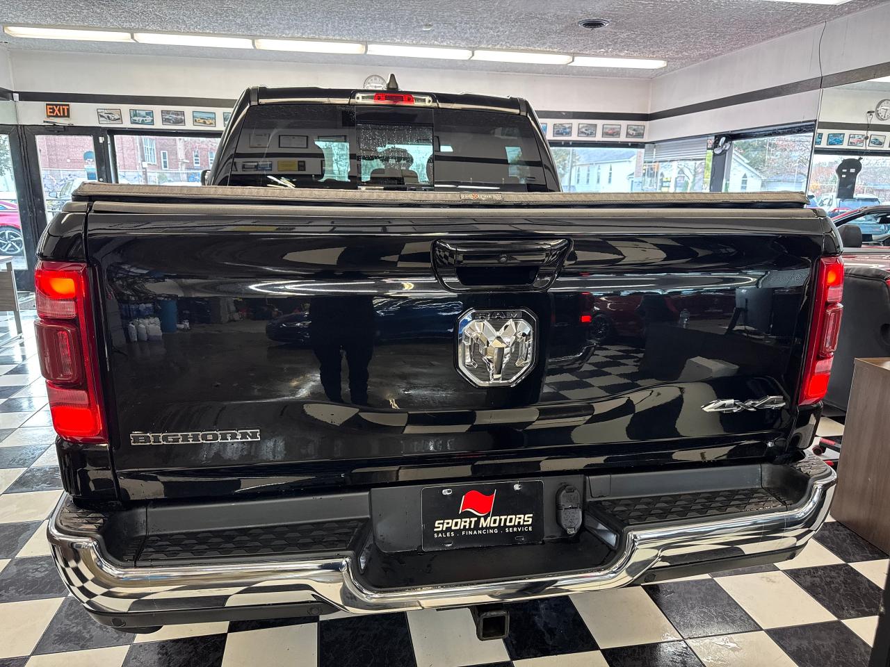 2021 RAM 1500 BIGHORN 4x4 CREW+Rust Proofed+CLEAN CARFAX - Photo #9