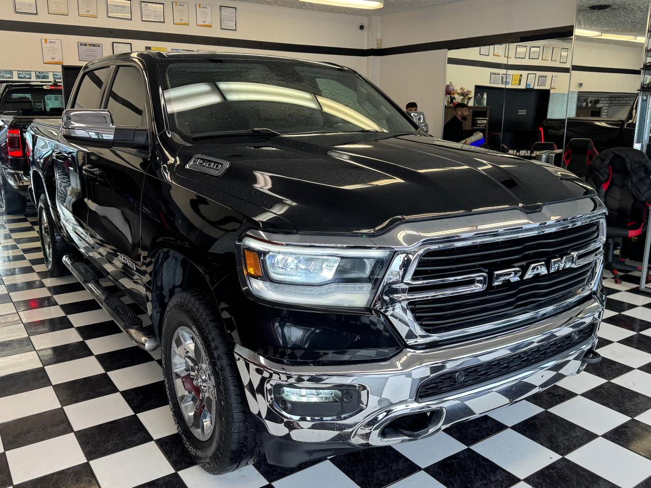 2021 RAM 1500 BIGHORN 4x4 CREW+Rust Proofed+CLEAN CARFAX - Photo #11