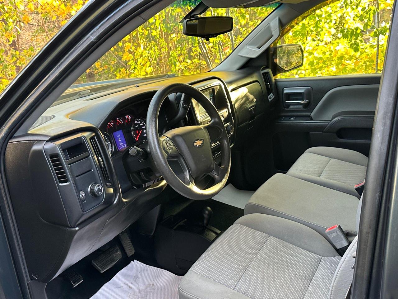 2017 Chevrolet Silverado 1500  - Photo #7