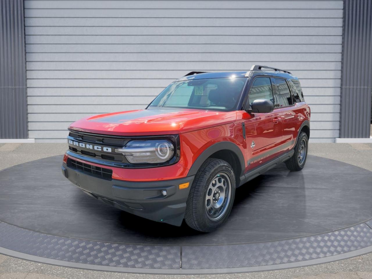 <p>OUTER BANKS 4X4

HOT PEPPER RED METALLIC TC
PREMIUM TRIMMED
NAVY PIER
1.5L ECOBOOST ENGINE
8-SPD AUTO TRANSMISSION
CV LOT MANAGEMENT
CLASS II TRAILER TOW PACKAGE
PARTIAL GAS FILL
BLACK DIAMOND OFF ROAD PKG
TECH PACKAGE
FRONT LICENSE PLATE BRACKET</p>
<a href=https://www.sgwellsford.com/new/inventory/Ford-Bronco_Sport-2024-id11055277.html>https://www.sgwellsford.com/new/inventory/Ford-Bronco_Sport-2024-id11055277.html</a>