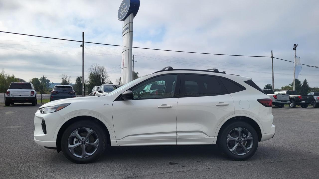 New 2024 Ford Escape Hybrid ST-LINE for sale in Ingleside, ON