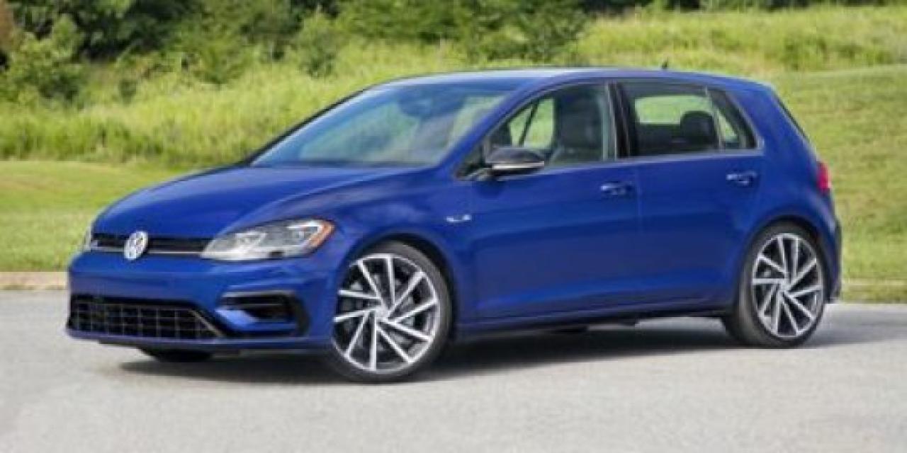 Used 2018 Volkswagen Golf R HB for sale in Regina, SK