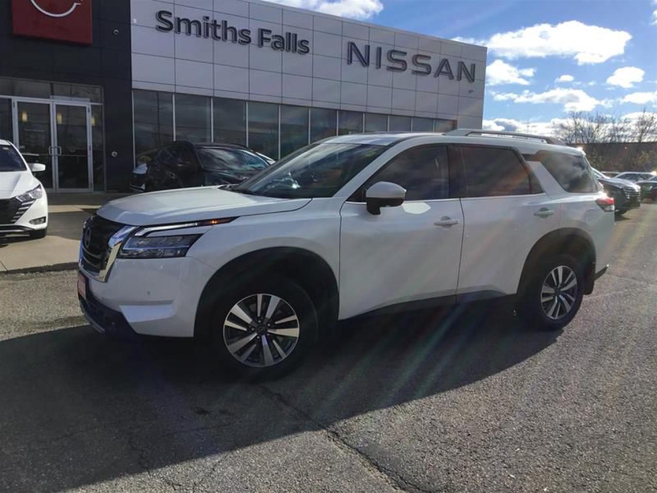 Used 2023 Nissan Pathfinder SL V6 4x4 at for sale in Smiths Falls, ON