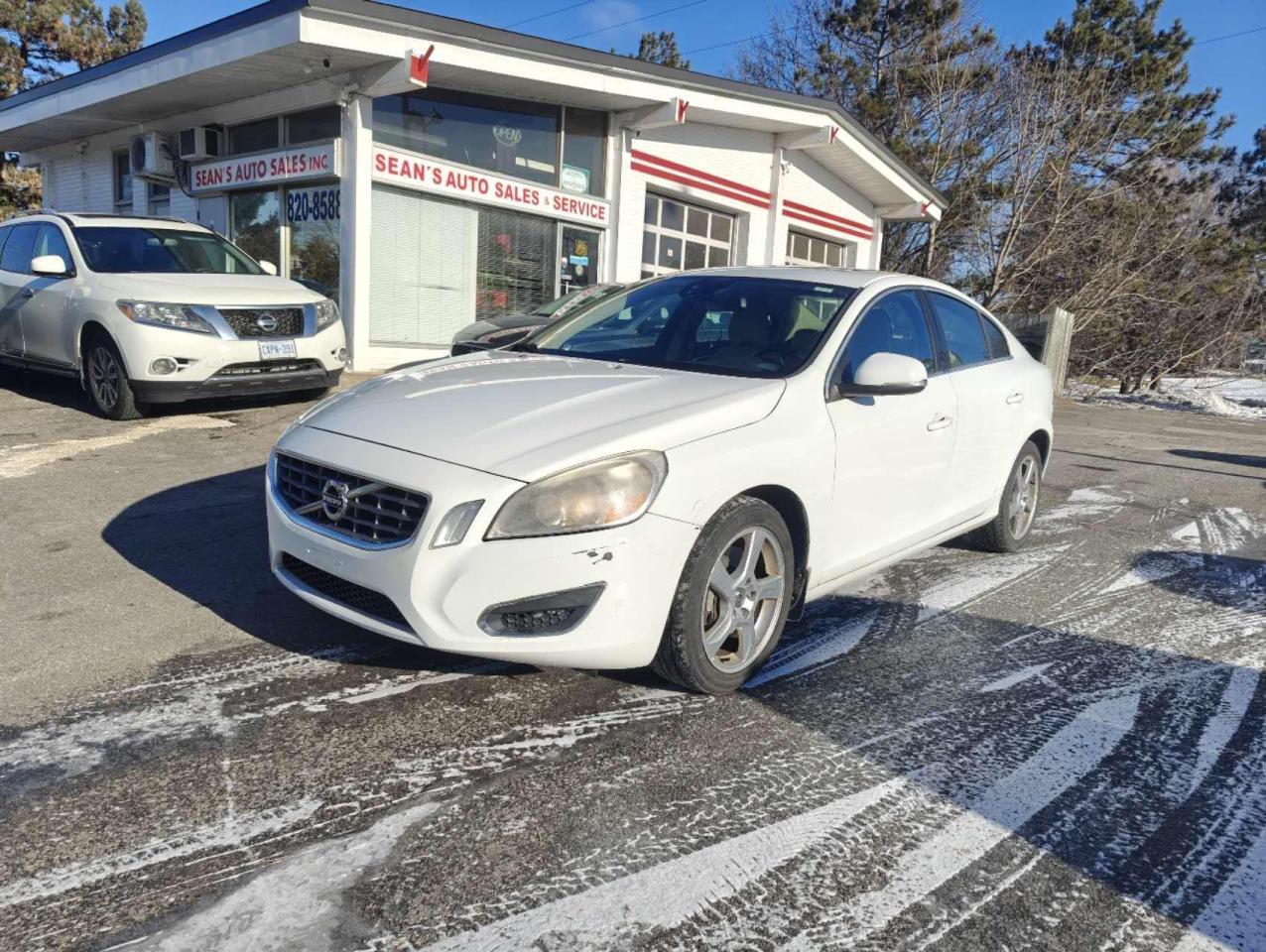 Used 2012 Volvo S60 T5 FWD for sale in Ottawa, ON