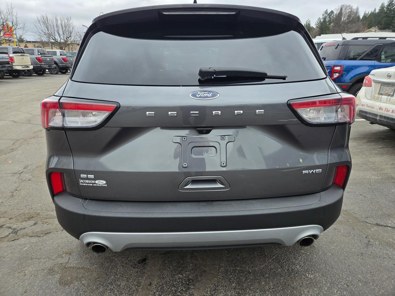 2021 Ford Escape SE Photo4