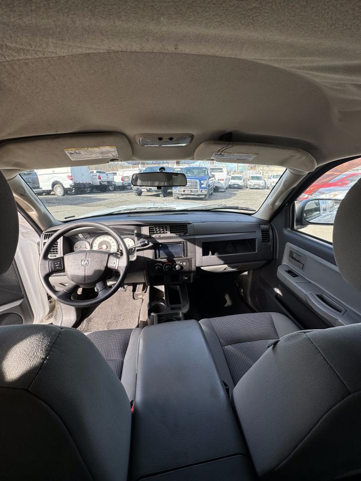 2008 Dodge Dakota 2WD Ext Cab SXT - Photo #13
