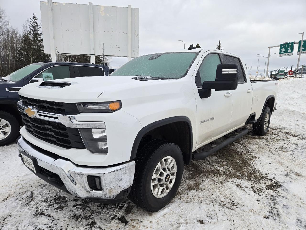 Used 2024 Chevrolet Silverado 2500 4WD Crew Cab 172