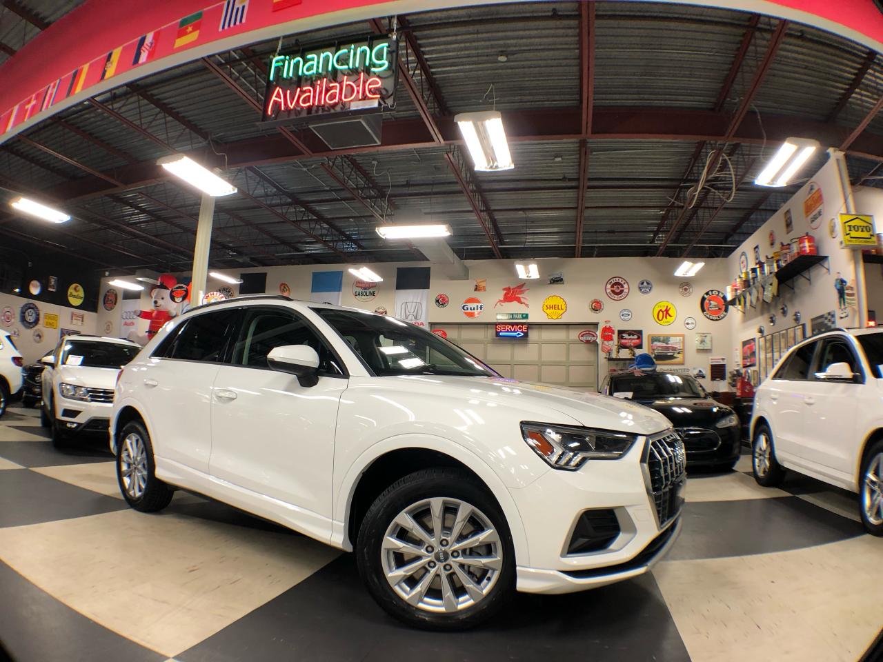 Used 2020 Audi Q3 KOMFORT AWD LEATHER PAN/ROOF APPLE CARPLAY CAMERA for sale in North York, ON