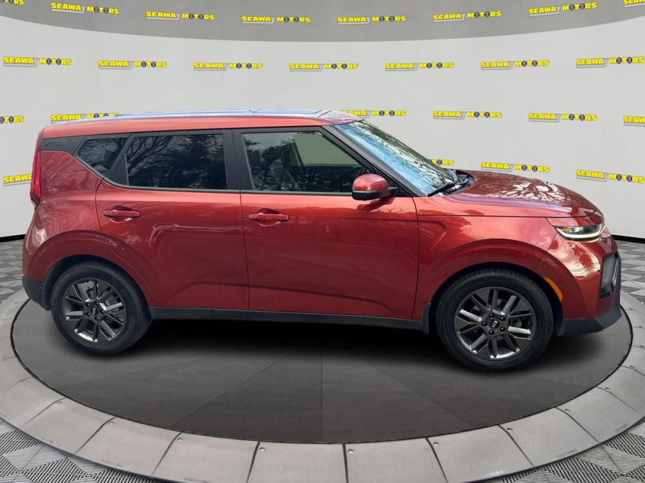 2021 Kia Soul EX - Photo #2