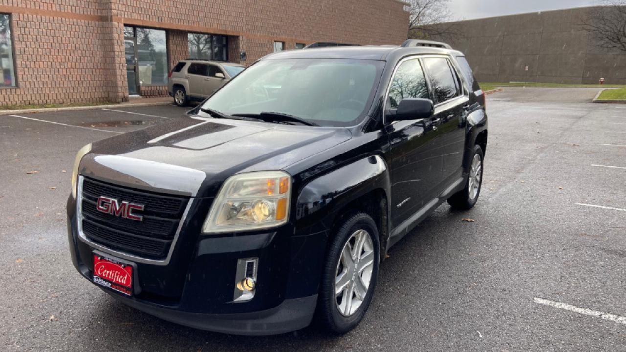 Used 2011 GMC Terrain SLE-2 Front-wheel Drive Sport Utility Automatic for sale in Mississauga, ON