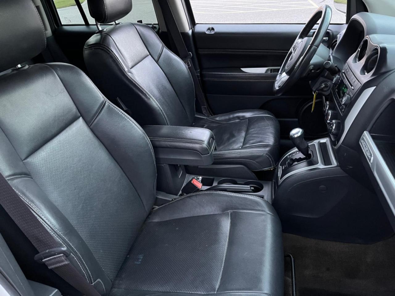 2015 Jeep Compass HIGH ALTITUDE | CLEAN CARPROOF | 4X4 | LEATHER | SUNROOF | - Photo #21