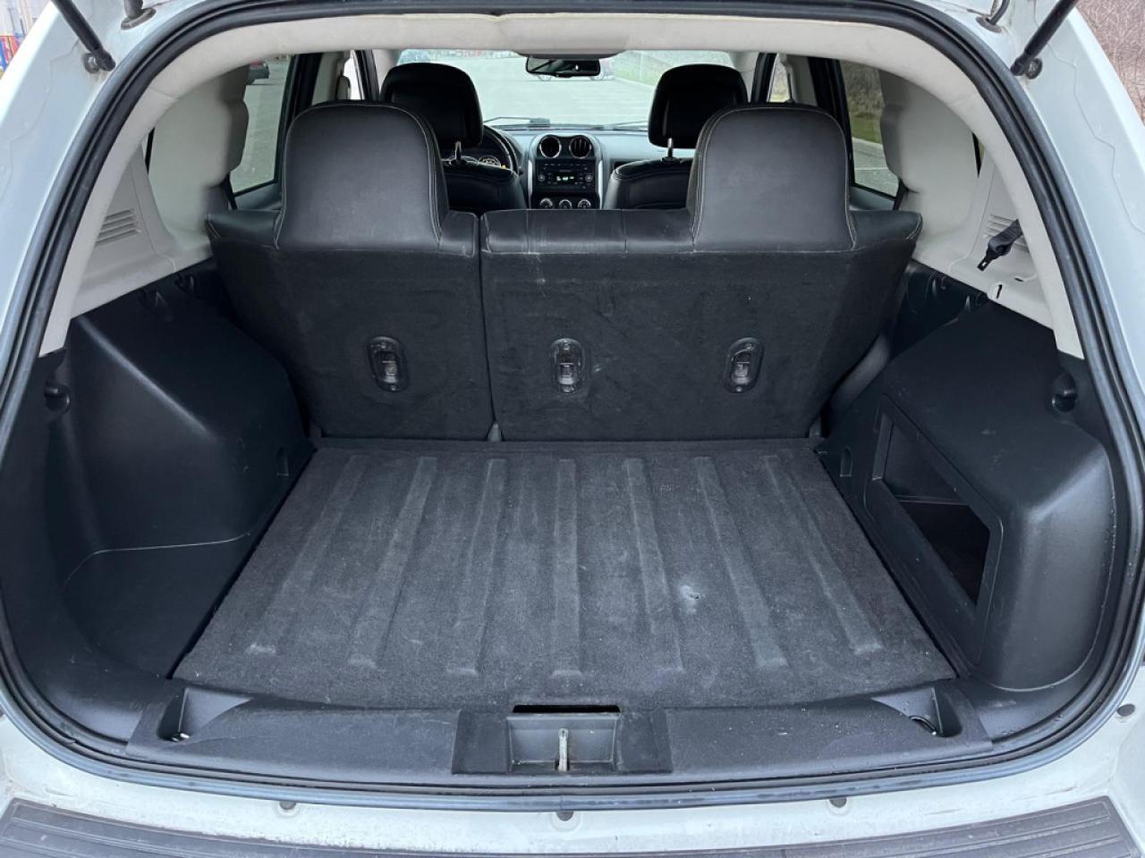 2015 Jeep Compass HIGH ALTITUDE | CLEAN CARPROOF | 4X4 | LEATHER | SUNROOF | - Photo #19