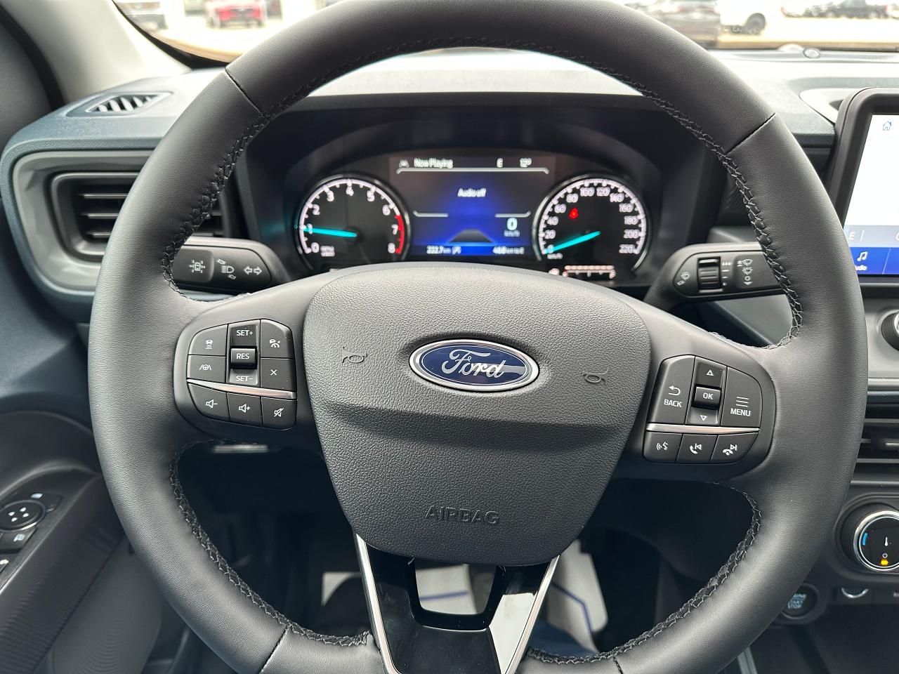 2024 Ford Maverick LARIAT AWD SuperCrew 500A Photo5