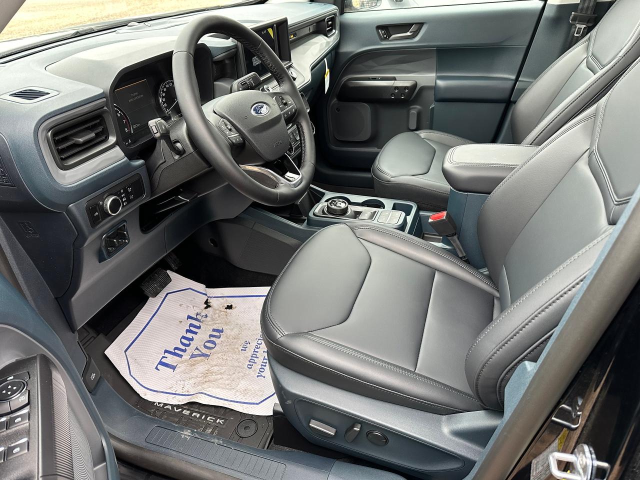 2024 Ford Maverick LARIAT AWD SuperCrew 500A Photo5