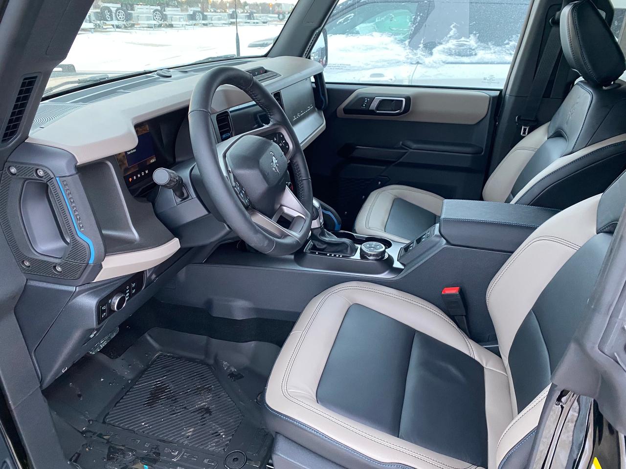 2024 Ford Bronco WILDTRAK 4 Door 4x4 354A Photo5